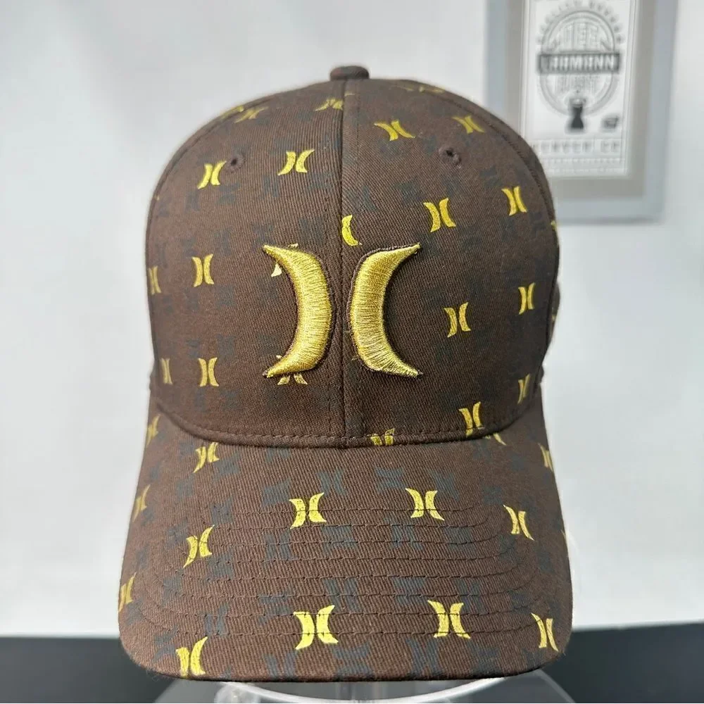 HURLEY CAP — Step & Repeat Logos / Gold&Brown